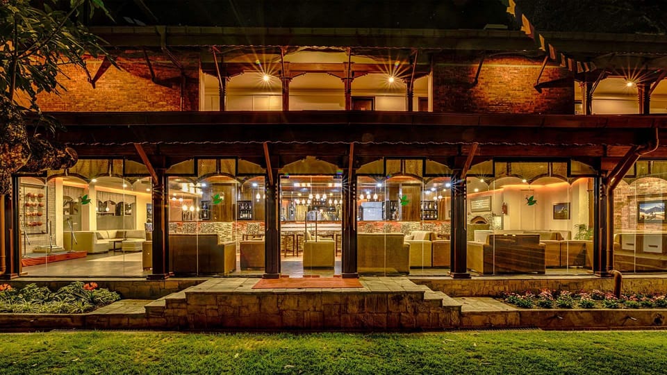Kathmandu: Nepalese Cuisine dinner with traditional dance - First, Get Your Bearings in Thamel