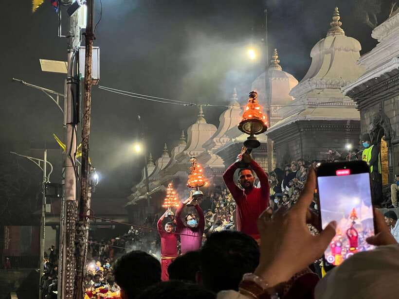 Kathmandu: Pashupatinath Evening Aarati Tour Private/Group - Hotel Pickup and Drop-Off: Small Convenience That Adds Up