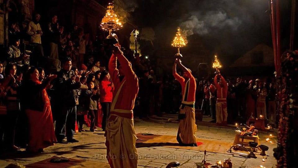Kathmandu: Pashupatinath Temple Aarti Night Tour - Why Pashupatinath Night Aarti Feels More Than Sightseeing