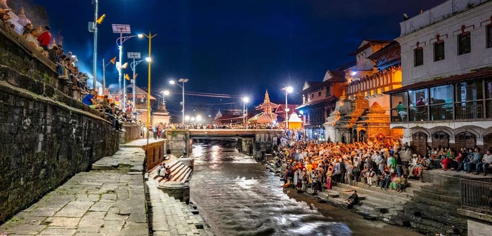 Kathmandu: Pashupatinath Temple Evening Aarati Tour - Pashupatinath at dusk: why this Aarati hits hard