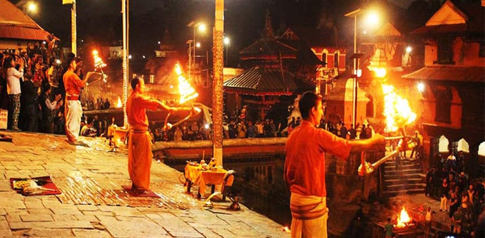 Kathmandu: Pashupatinath Temple Evening Aarati Tour - Entering the sacred zone: what’s off-limits and what you can see