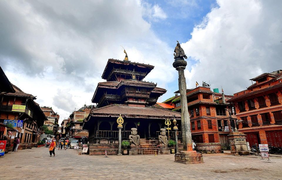 Kathmandu: Private Bhaktapur and Patan Sightseeing Tour - Two UNESCO durbar squares, one tight Kathmandu schedule