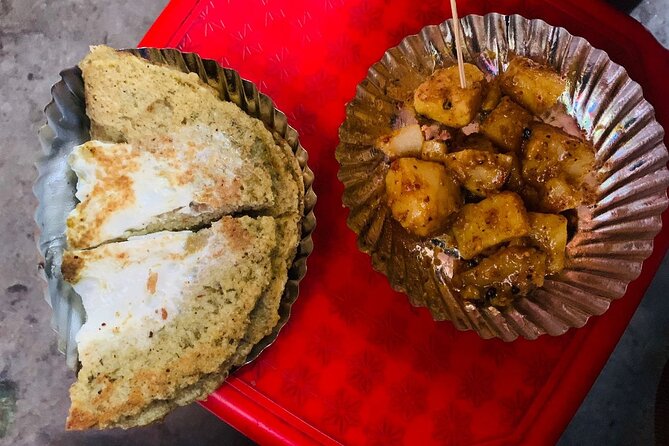 Kathmandu Street Food Walking Tour – Eat Like a Local - What You Eat: Tastings, Newari Specialties, and Drinks That Keep You Going