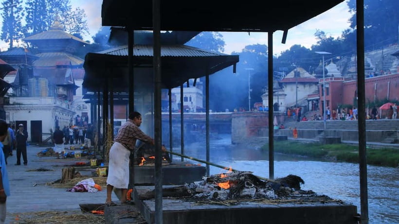 Katmandu: Pashupatinath Open Cremation & Evening Aarati - Should you book this Kathmandu Pashupatinath cremation and evening Aarati?