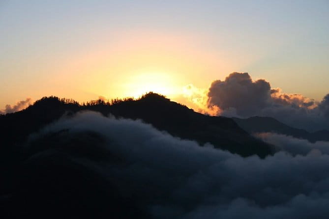 Kirtipur & Swayambhu Trip from Kathmandu: Local Eats and Drinks - Guide-led context that makes the sites click