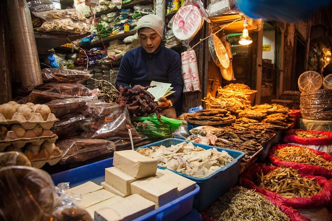 Local Bazaar Walking Tour in Kathmandu with Professional Guide - Asan Bazaar: narrow lanes, old mansions, and serious craftsmanship