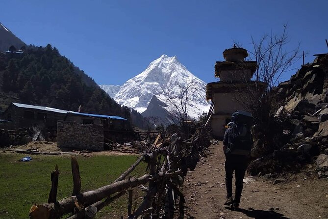 Manaslu Circuit Trek 8th Highest in the World - Sirdibas to Salleri and on to Namrung: Buddhist hints and forest walking