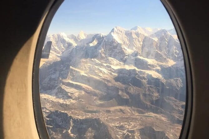 Mount Everest Scenic Flight 50 Minutes - Why a 50-Minute Everest Flight From Kathmandu Feels So Big