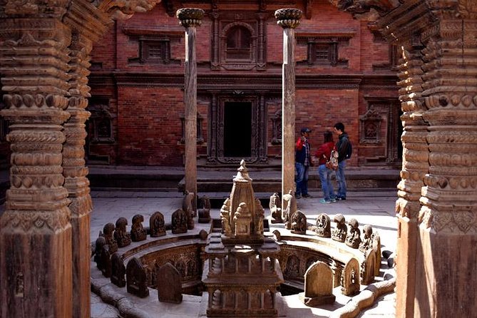 Nagarkot Sunrise, Bhaktapur and Patan Durbar Square Tour in Kathmandu - Patan Durbar Square: Newari architecture and the Malla palace mood