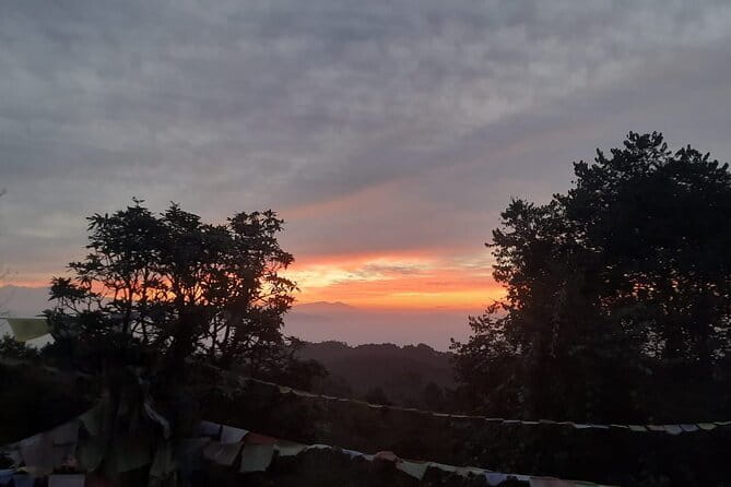Nagarkot Sunrise & Bhaktapur Durbar Square UNESCO Heritage Tour - Catching Nagarkot Sunrise Before Kathmandu Wakes Up