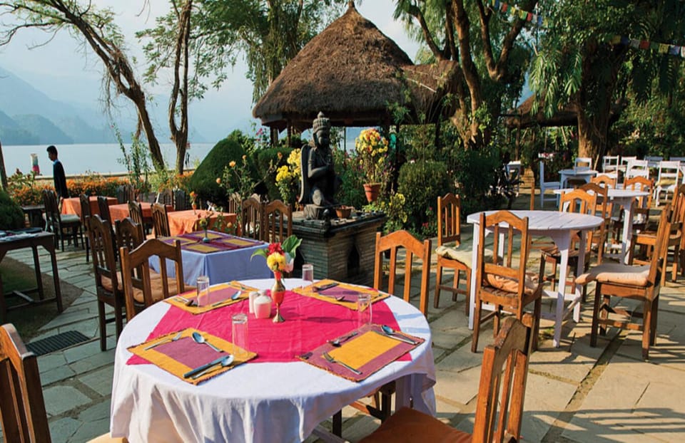 Nepali Nights: Dinner & Cultural Dance Delight in Pokhara - Dinner and cultural dance in Lakeside: the basic idea