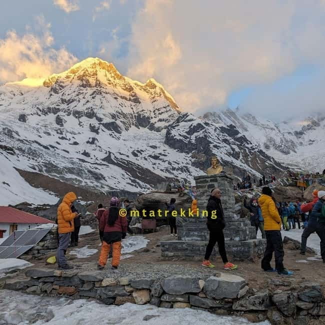 Pokhara: 5-Day Annapurna Base Camp (ABC) Trek - Day 1: Pokhara to Lower Sinuwa via Jhinu (and an early culture + warmth hit)