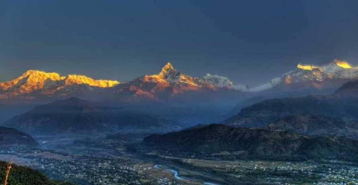 Pokhara: Sarangkot Sunrise & Panoramic Annapurna View Tour - The practical side: your Lakeside pickup and the 30-minute ride