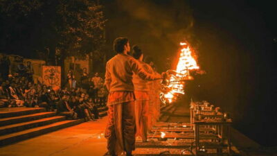 Rishikesh Full Day Guided Sightseeing Tour with Ganga Aarti - Triveni Ghat Photo Stop and Temple-Area Walking Time