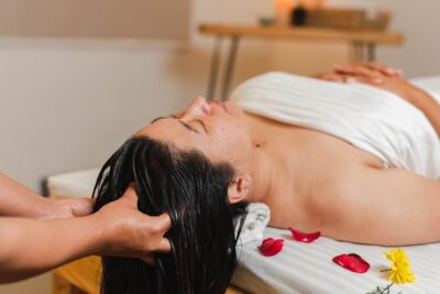 Spa and Massage Therapy for a Relaxing Experience in Avata, Kathmandu - What a 1-hour session feels like, from towel to tea
