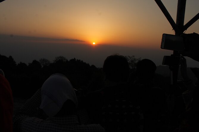 Stunning Sunrise from Nagarkot, Mt. Everest View & hike to Changu - The early hotel pickup: why timing really matters