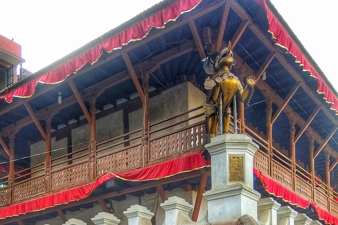 Walking tour of real Kathmandu through back streets. - Starting Point: Garden of Dreams and Getting Your Bearings